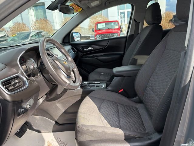 Used 2018 Chevrolet Equinox LT image 12