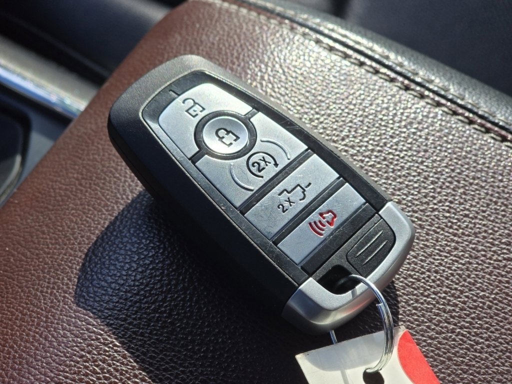 Used 2021 Ford F150 Lariat w/ Equipment Group 502A High image 37