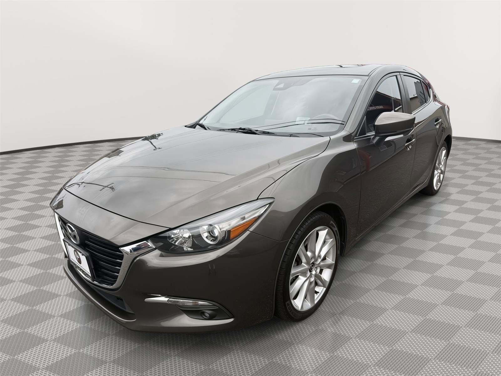 Used 2017 MAZDA MAZDA3 Grand Touring image 1