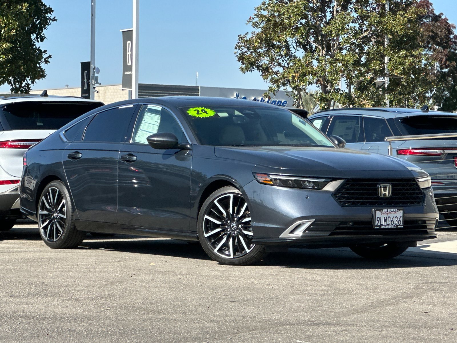 Used 2024 Honda Accord Touring image 2