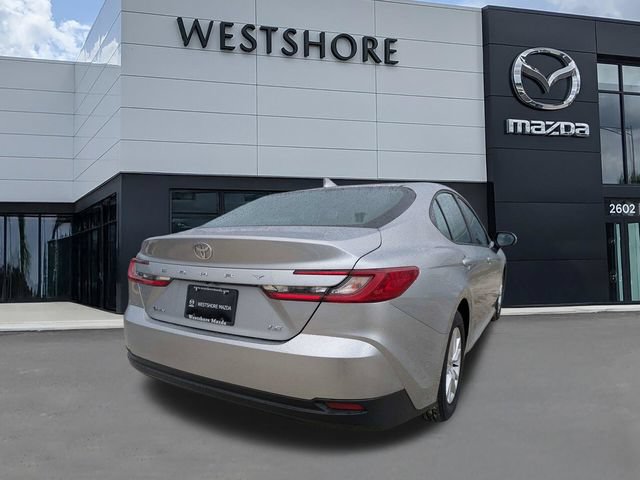 Used 2025 Toyota Camry LE FWD image 3