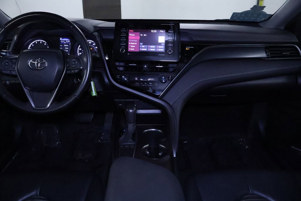 Used 2023 Toyota Camry SE image 15