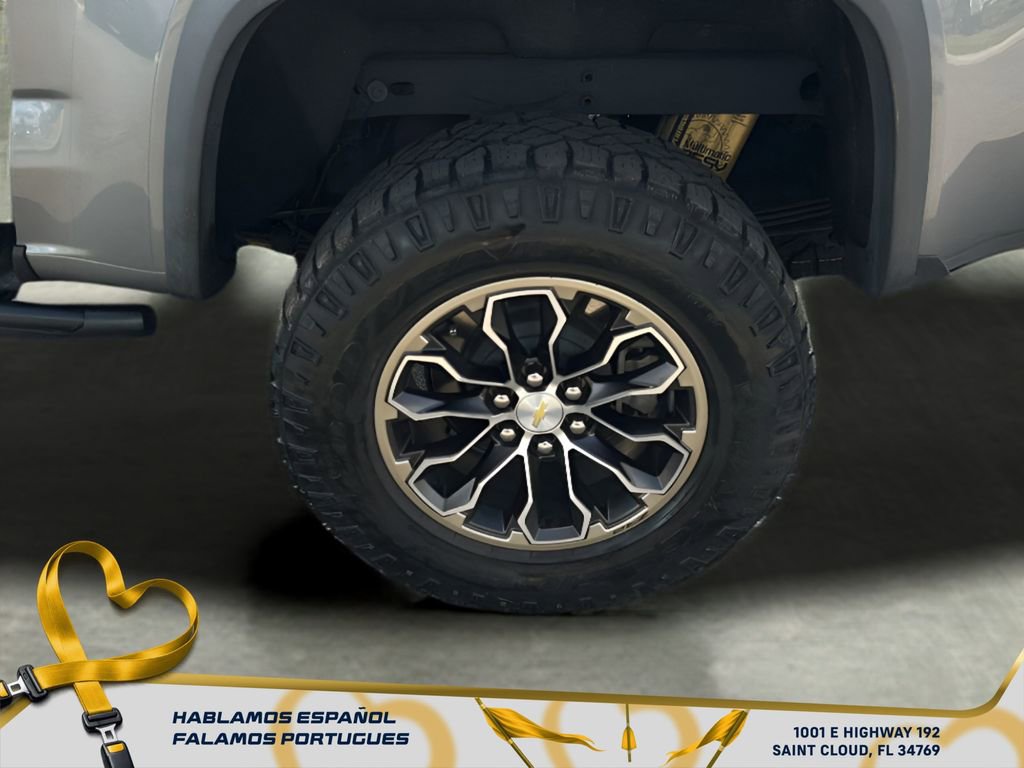 Used 2021 Chevrolet Colorado ZR2 image 11