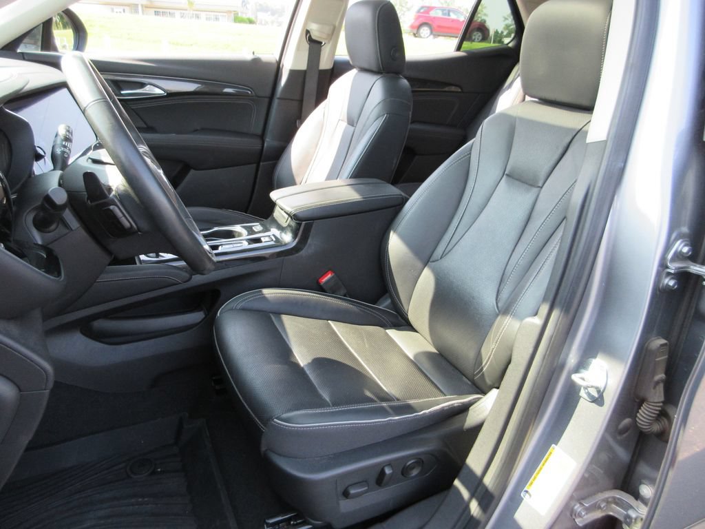 Certified 2021 Buick Envision Essence w/ Technology Package I AWD/4WD image 22
