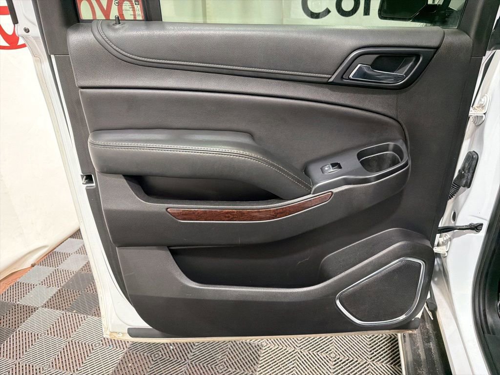 Used 2020 GMC Yukon XL SLT AWD/4WD image 19
