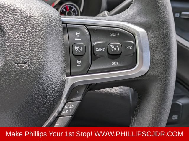 Used 2025 RAM 2500 Big Horn AWD/4WD image 24