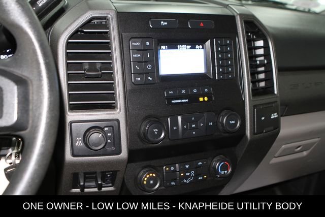 Used 2020 Ford F250 XL w/ Power Equipment Group image 20