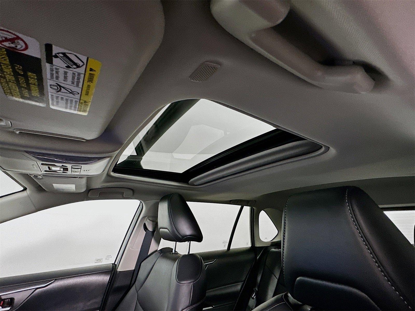 Certified 2023 Toyota RAV4 XLE Premium image 23