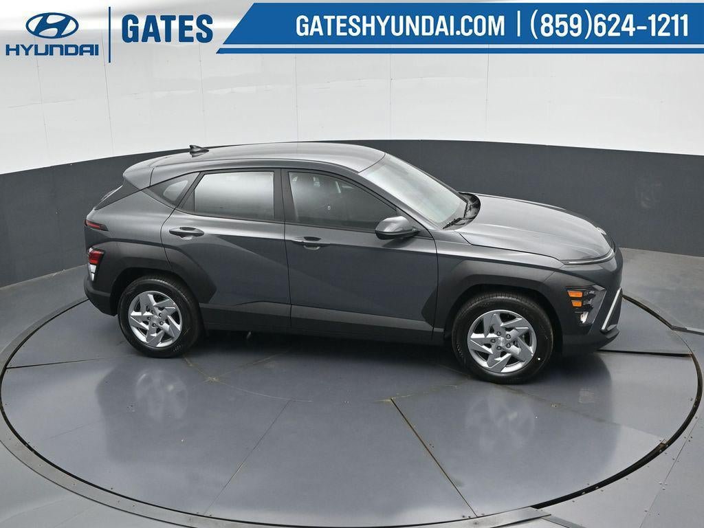 New 2027 Hyundai Kona SE FWD image 45