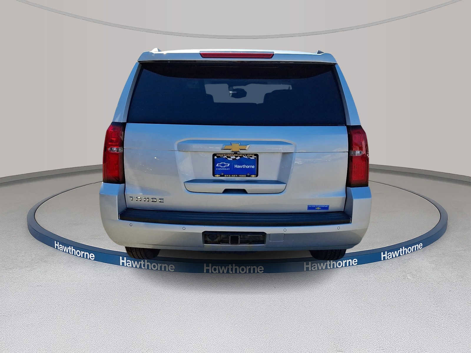 Used 2019 Chevrolet Tahoe LT w/ Luxury Package AWD/4WD image 4