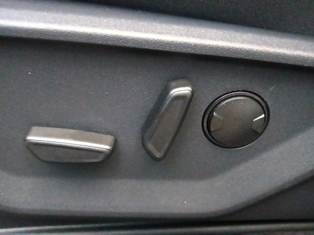 New 2026 Ford Expedition Active image 16