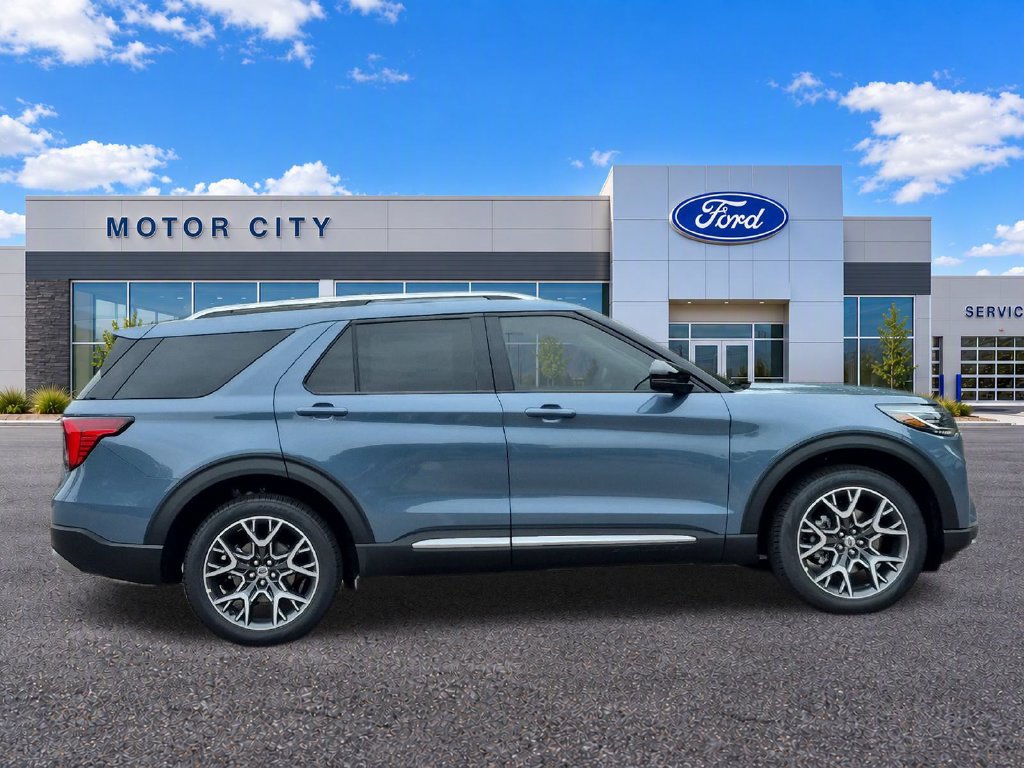 New 2027 Ford Explorer Platinum w/ 3.0L Ultimate Package AWD/4WD image 6