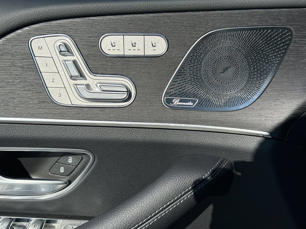 New 2026 Mercedes-Benz GLS 450 4MATIC image 11