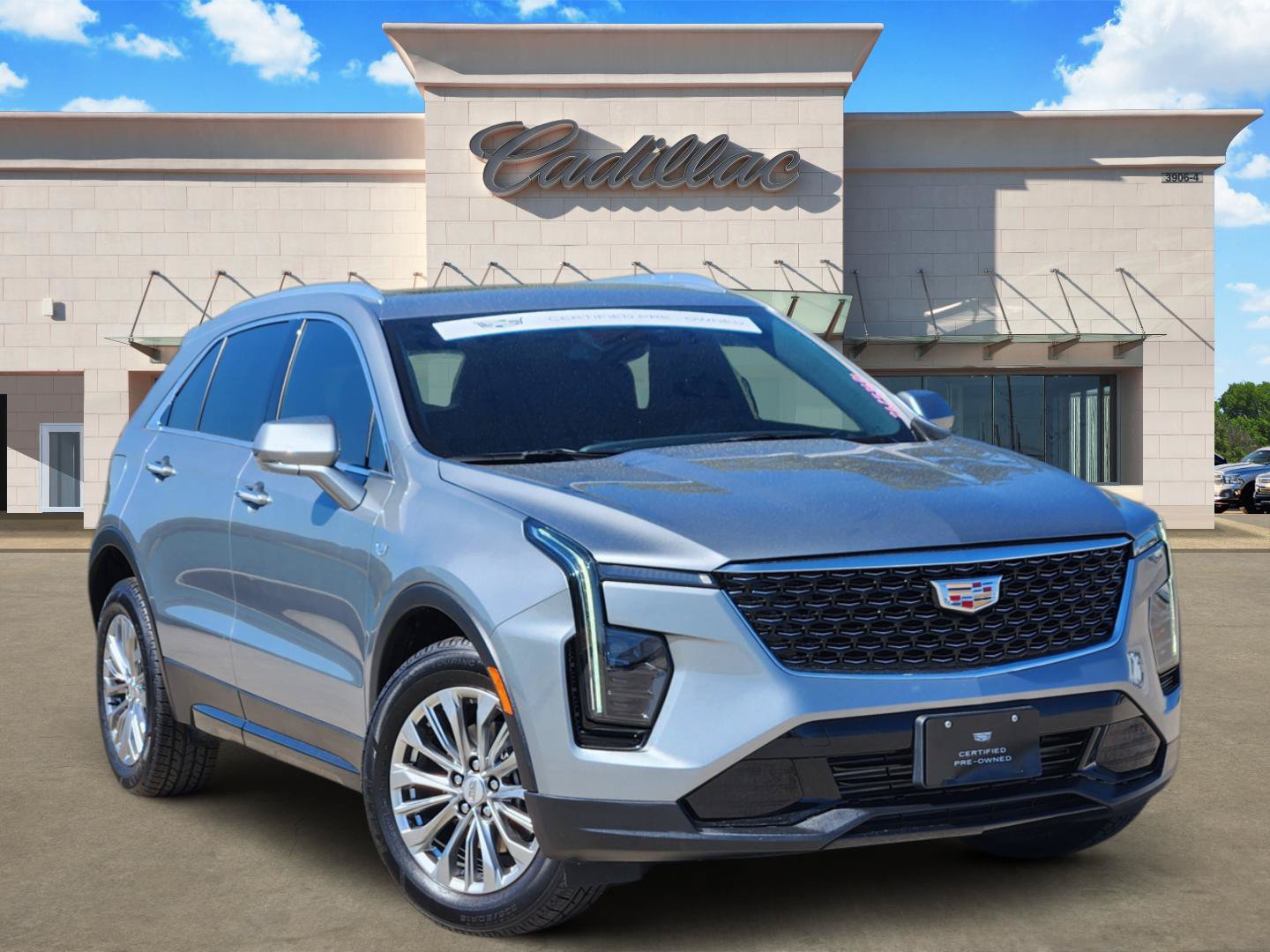 Certified 2024 Cadillac XT4 Premium Luxury w/ Cold Weather Package FWD image 1
