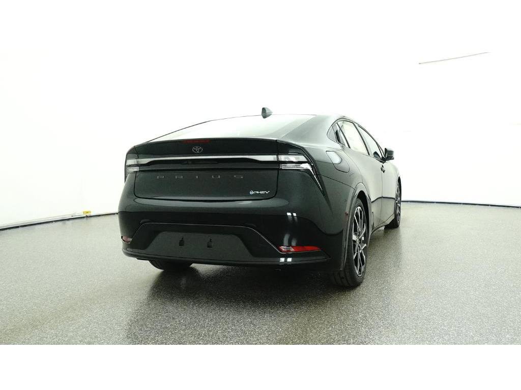 New 2026 Toyota Prius Plug-In Hybrid image 24