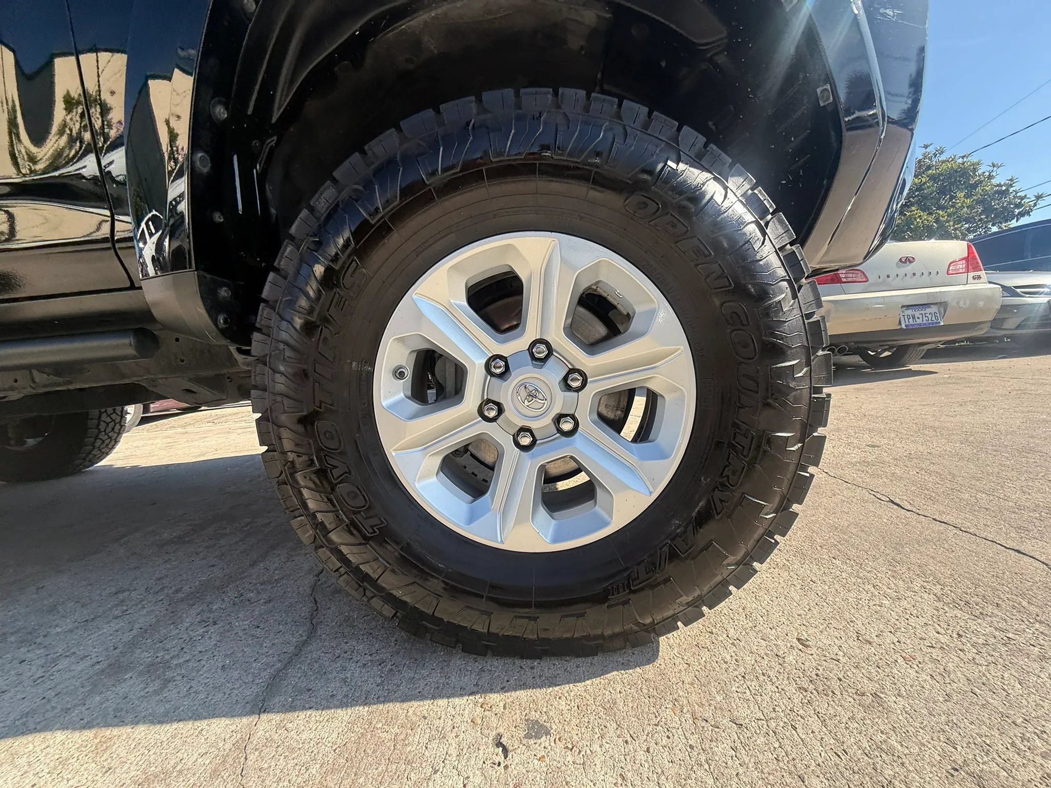 Used 2018 Toyota 4Runner SR5 RWD image 26