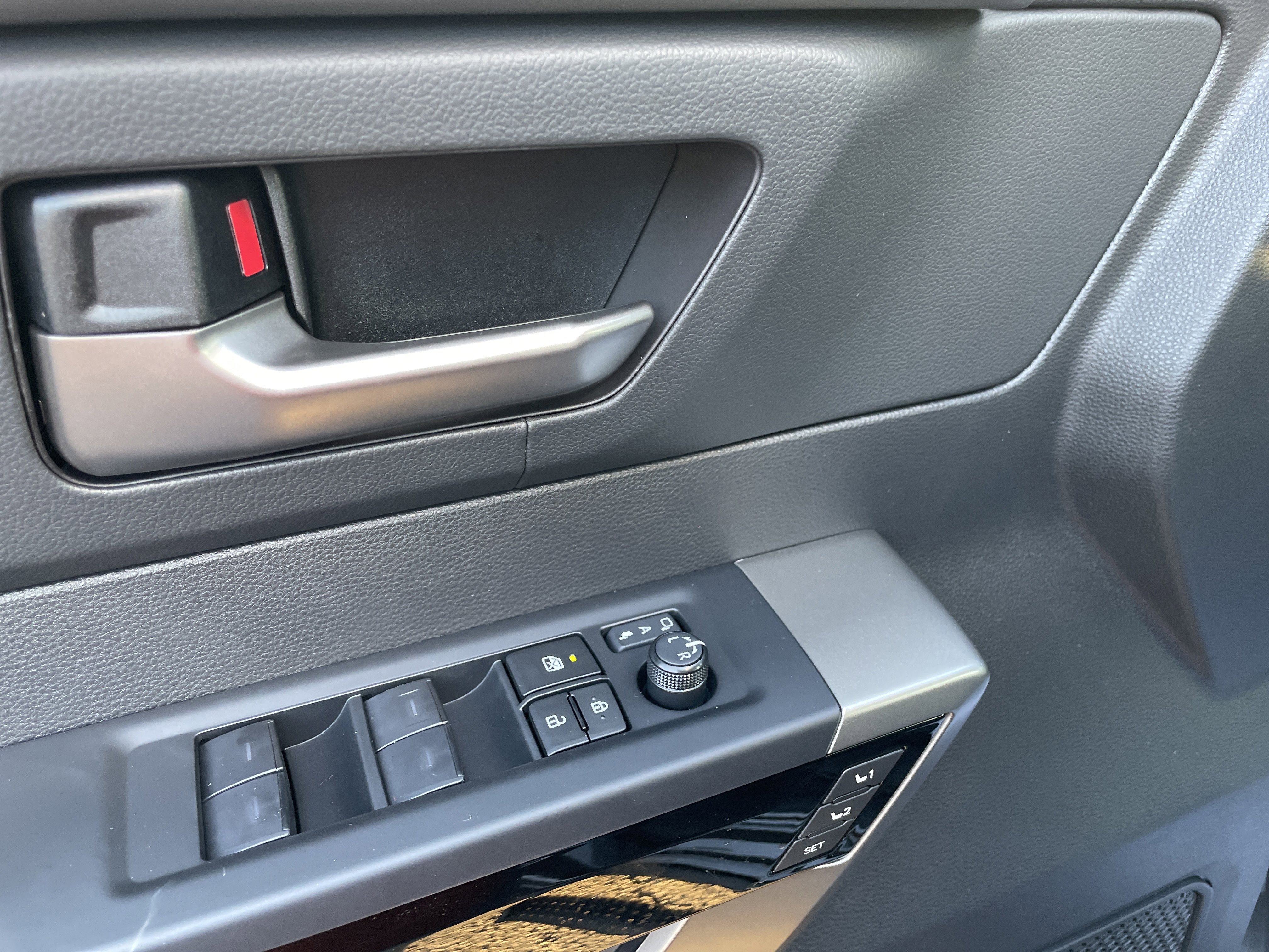 New 2026 Toyota Tundra Limited image 7