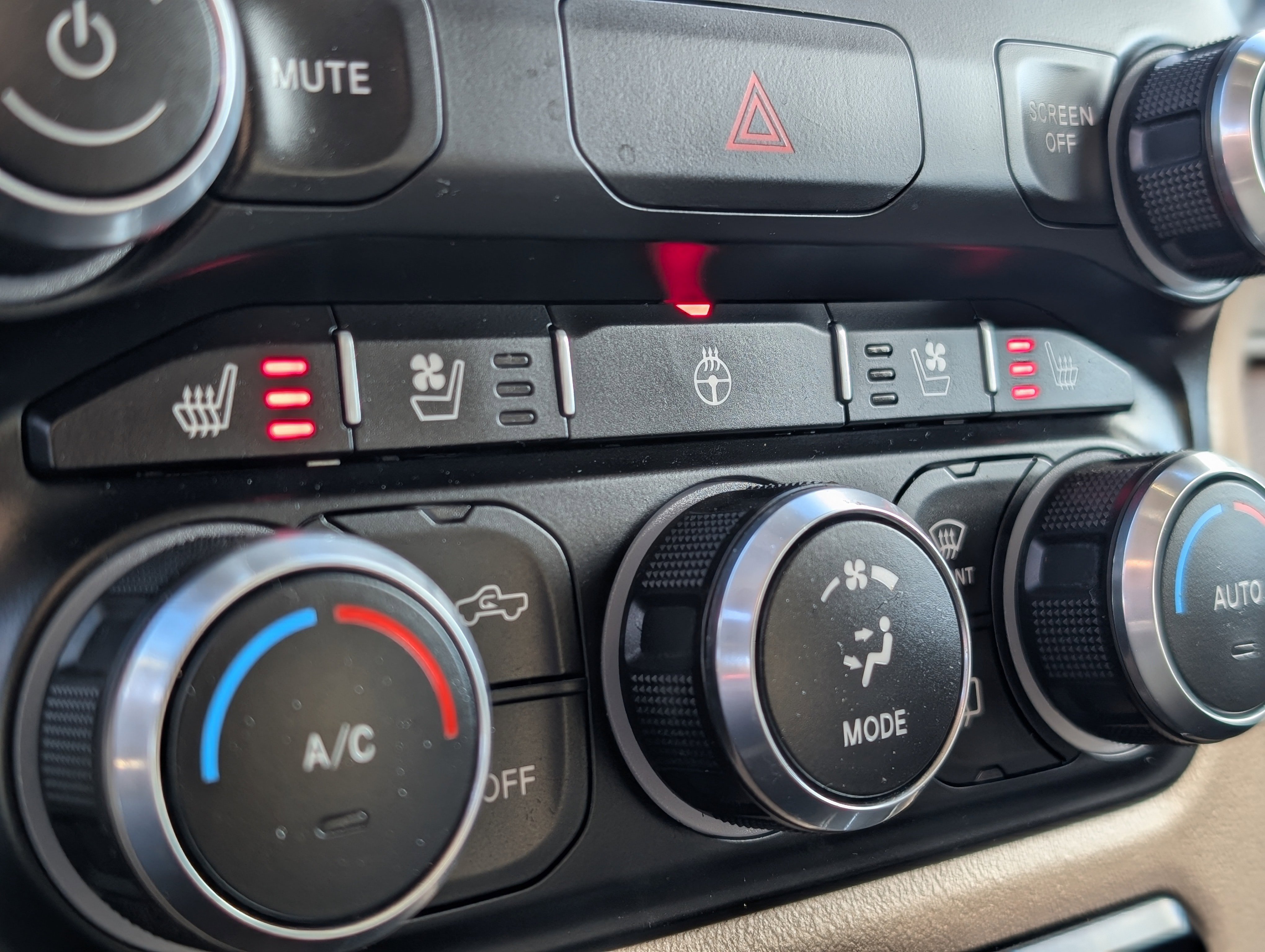 Used 2021 RAM 1500 Laramie image 4