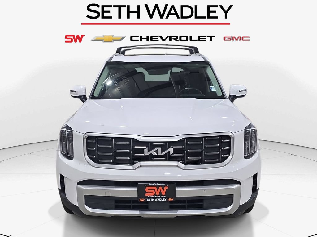 Used 2025 Kia Telluride S AWD/4WD image 2