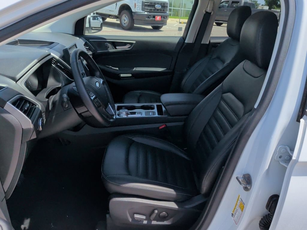 Used 2022 Ford Edge SEL w/ Convenience Package AWD/4WD image 12