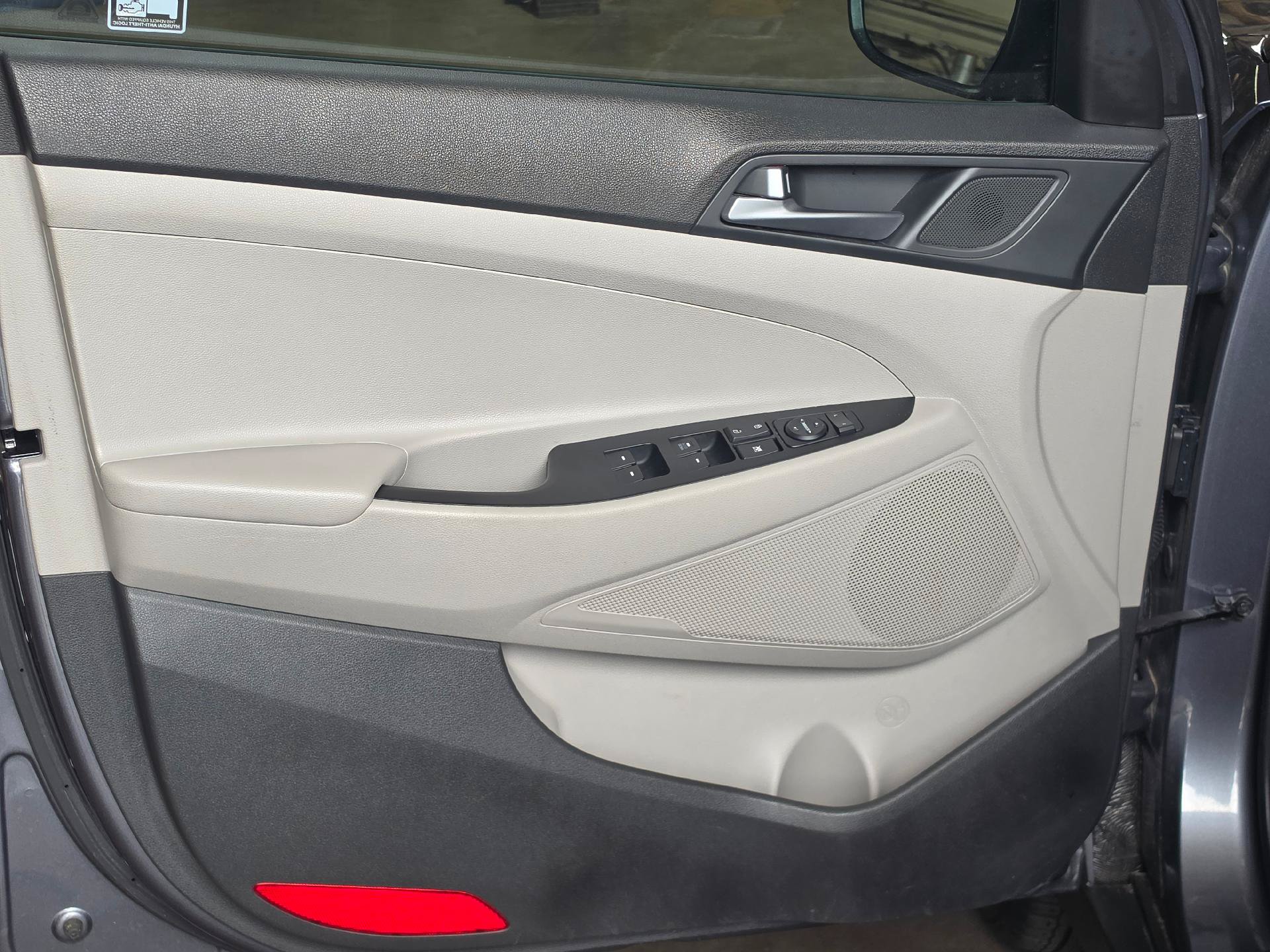 Used 2017 Hyundai Tucson SE FWD image 14