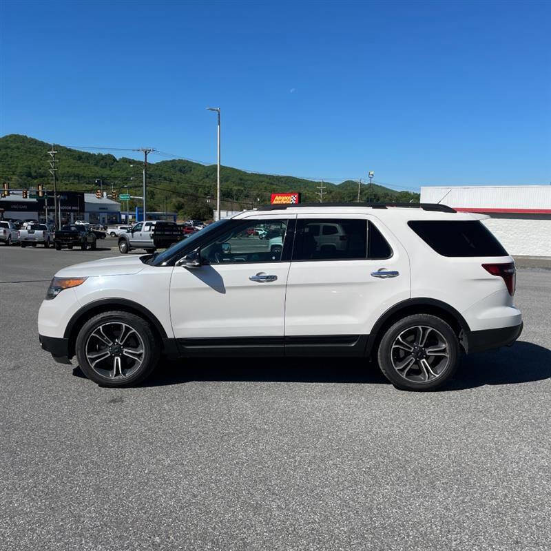 Used 2014 Ford Explorer Sport w/ Equipment Group 401A AWD/4WD image 4