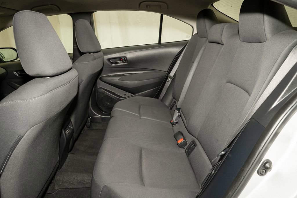 Used 2024 Toyota Corolla LE image 8