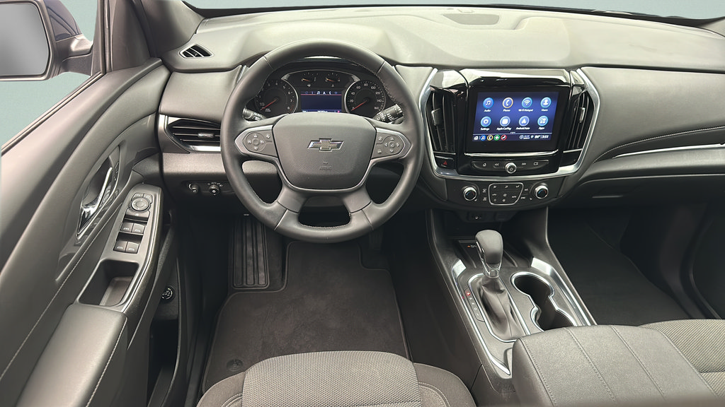 Used 2023 Chevrolet Traverse LT w/ Midnight/Sport Edition AWD/4WD image 11