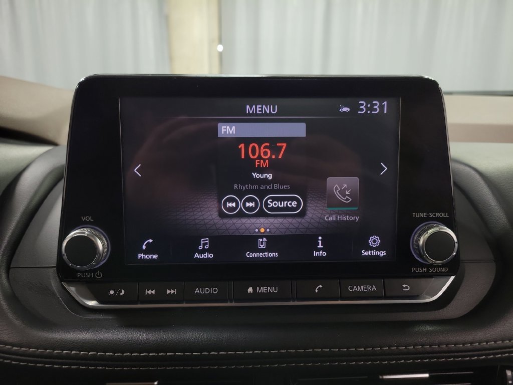 Used 2021 Nissan Rogue SL AWD/4WD image 22