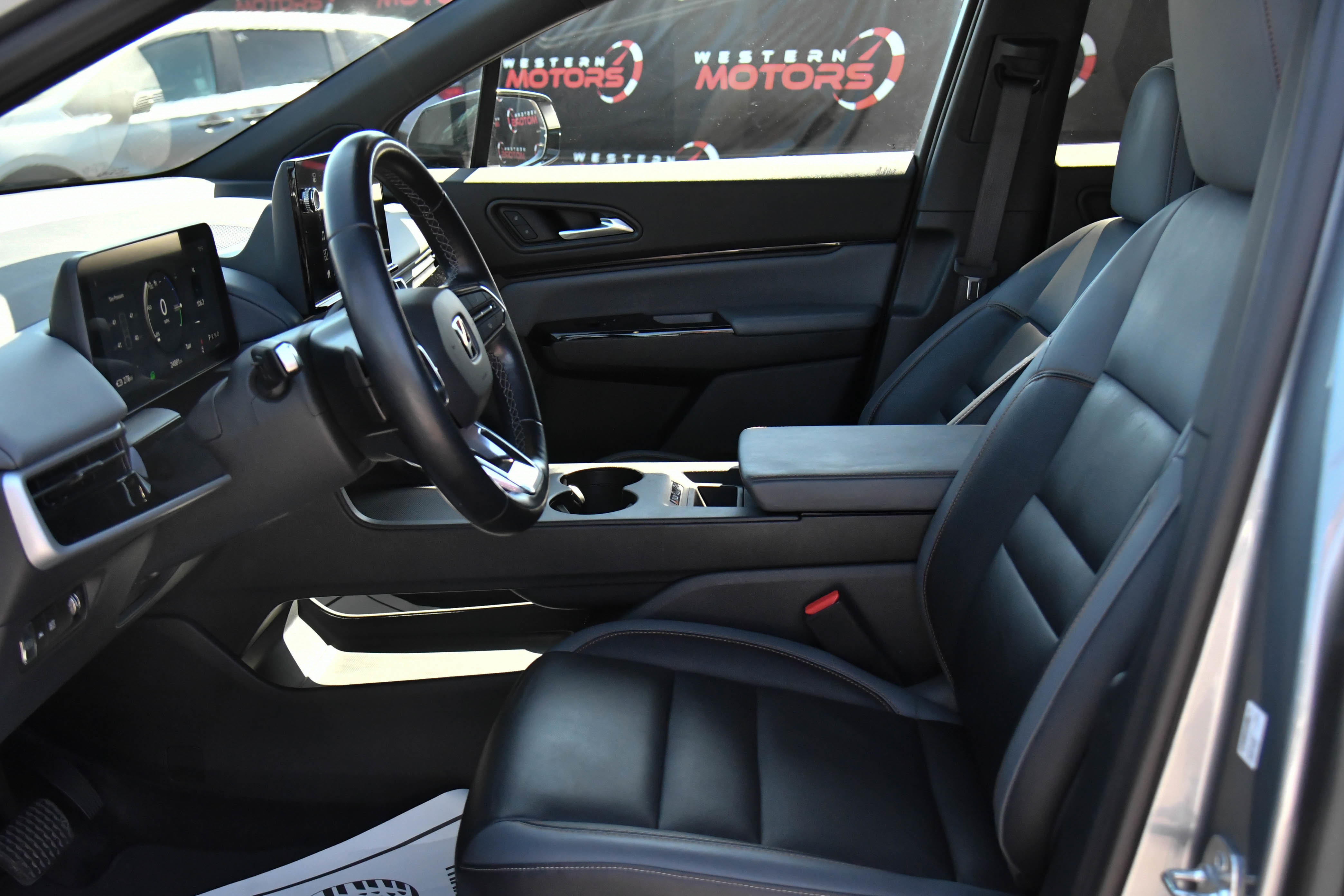 Used 2024 Honda Prologue Touring image 18