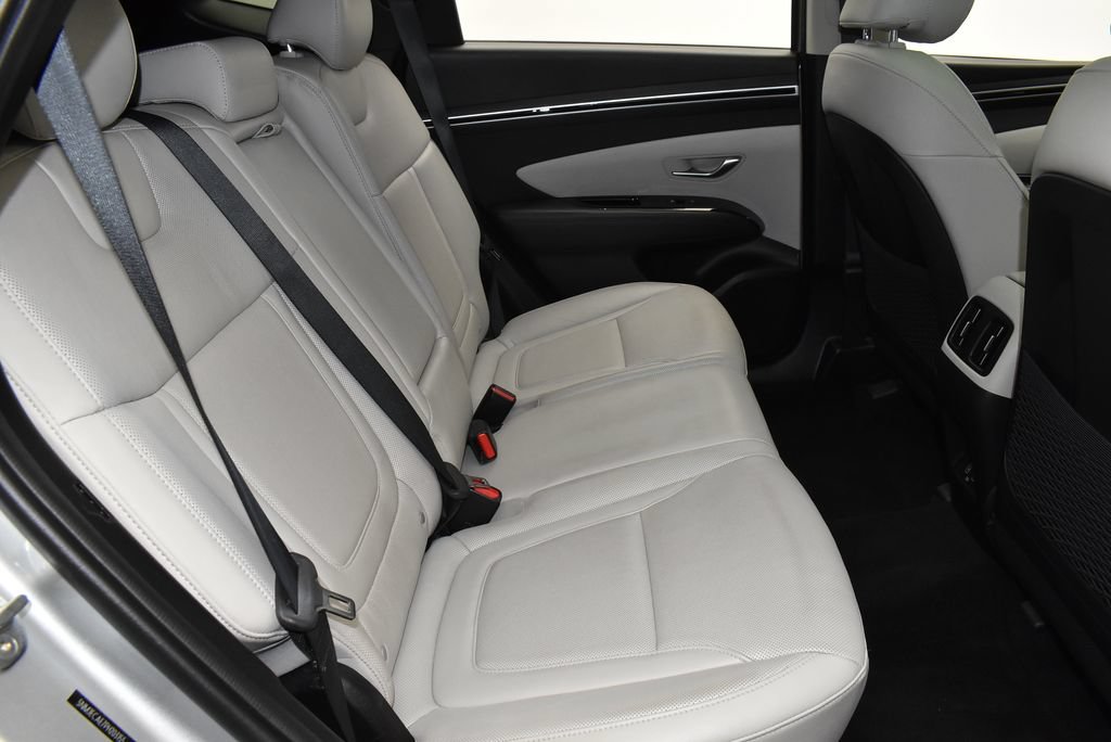 Used 2023 Hyundai Tucson Limited AWD/4WD image 32