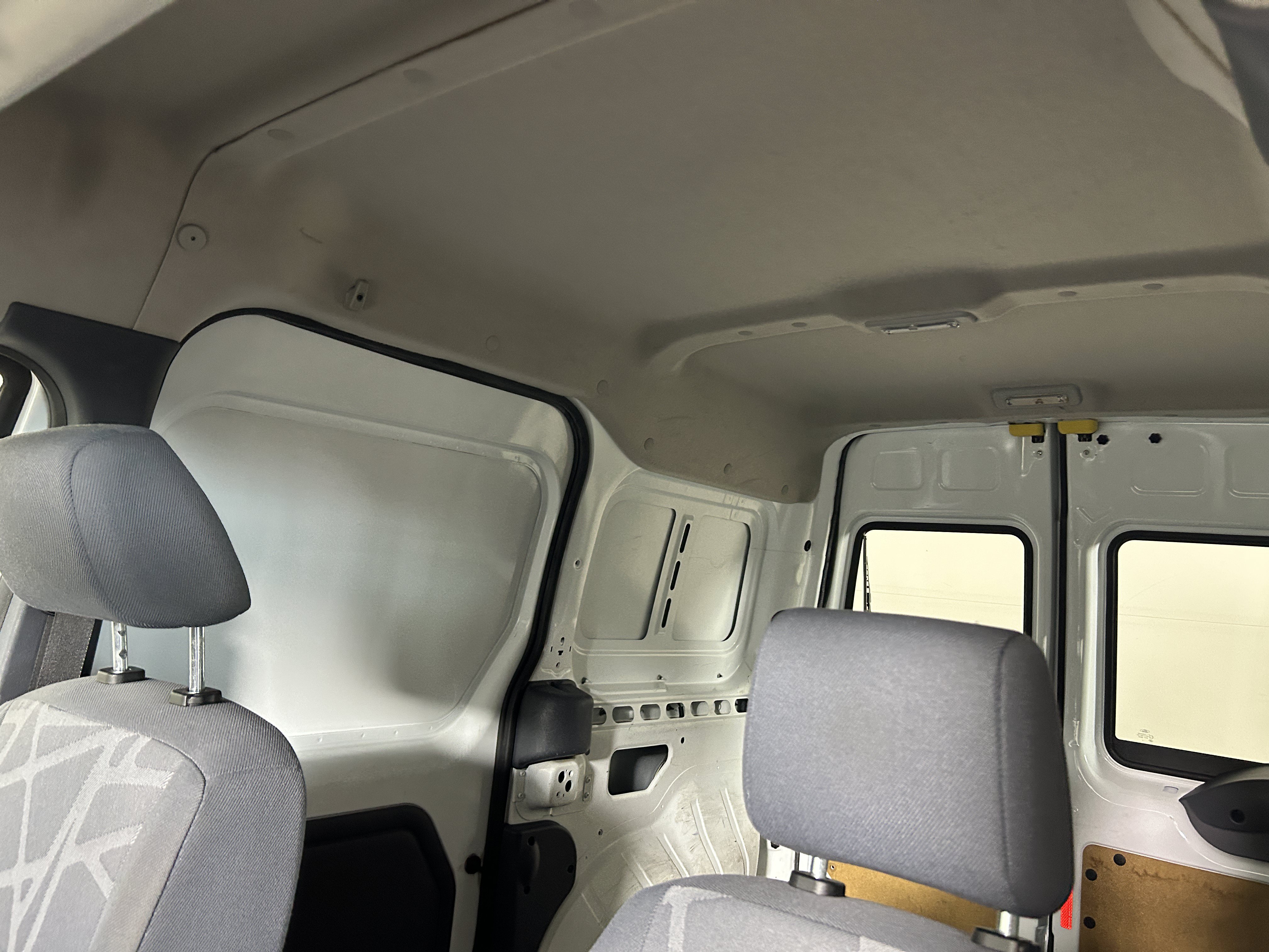 Used 2013 Ford Transit Connect XL FWD image 11