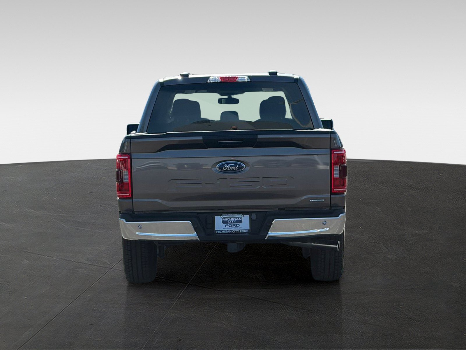 Used 2023 Ford F150 XLT w/ XTR Package AWD/4WD image 6