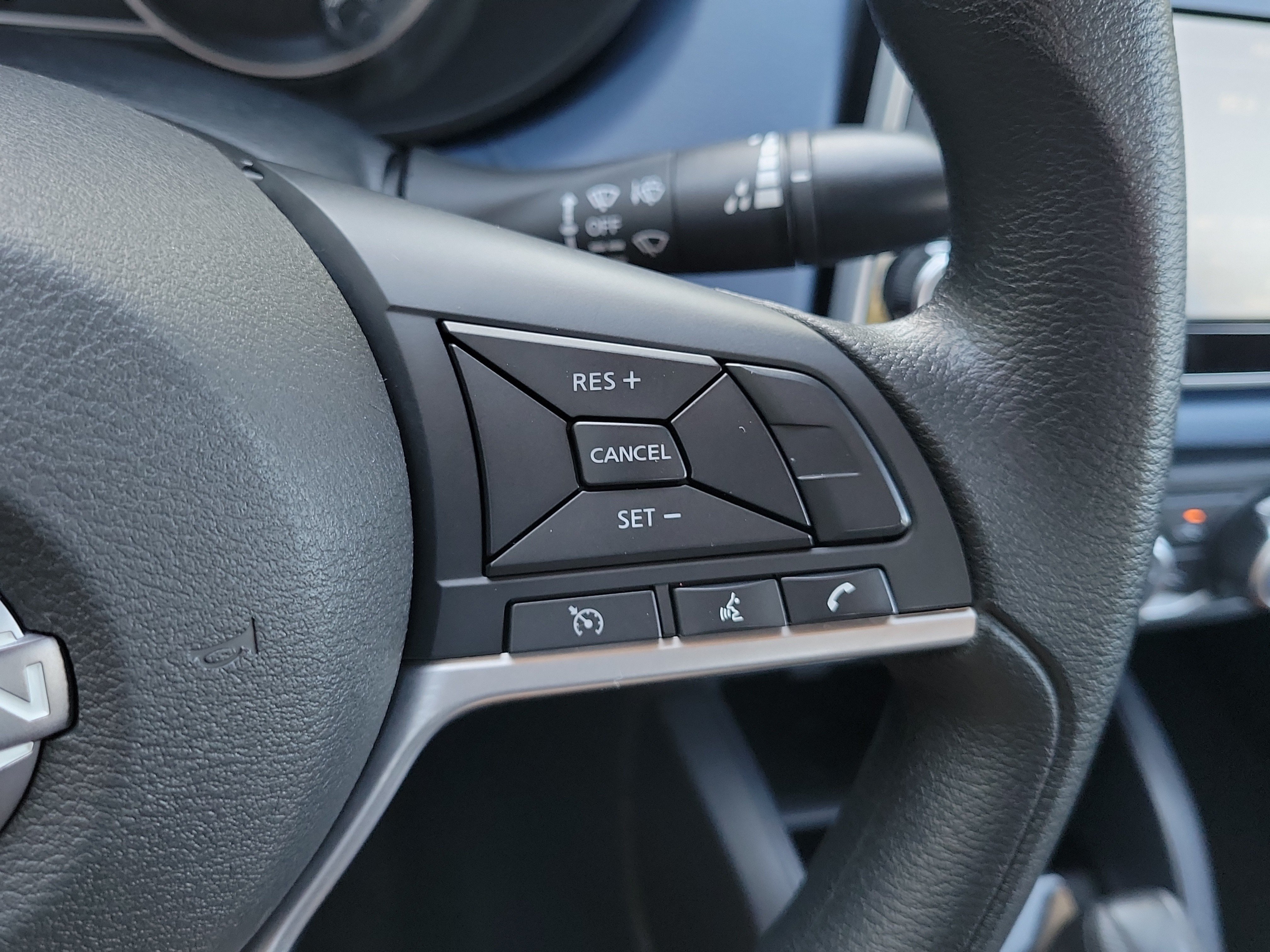 Certified 2025 Nissan Versa SV FWD image 22