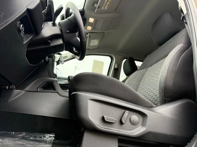 New 2025 Ford Ranger XLT w/ Equipment Group 301A High image 15