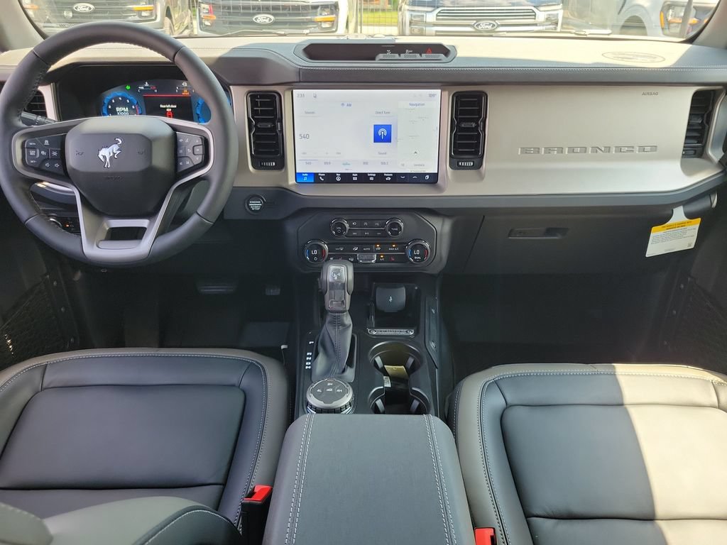 New 2026 Ford Bronco Outer Banks AWD/4WD image 11