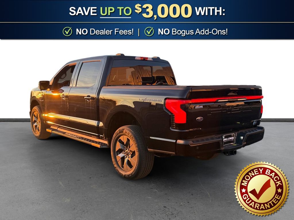 Used 2023 Ford F150 Lightning Lariat image 4