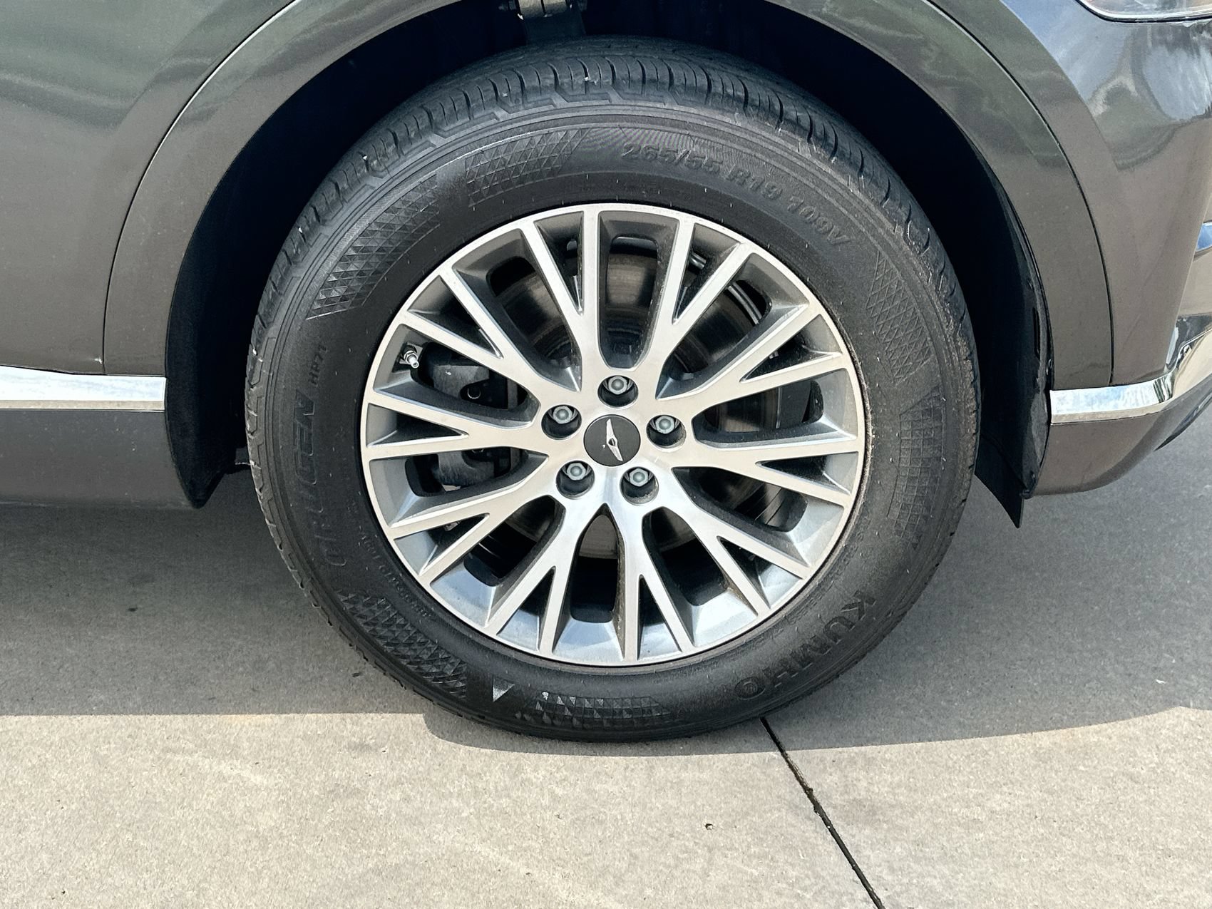 Used 2024 Genesis GV80 2.5T AWD/4WD image 10