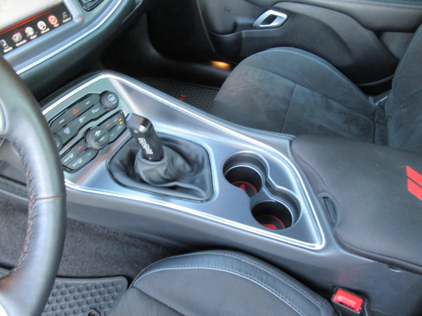 Used 2015 Dodge Challenger R/T Scat Pack w/ Leather Interior Group RWD image 14