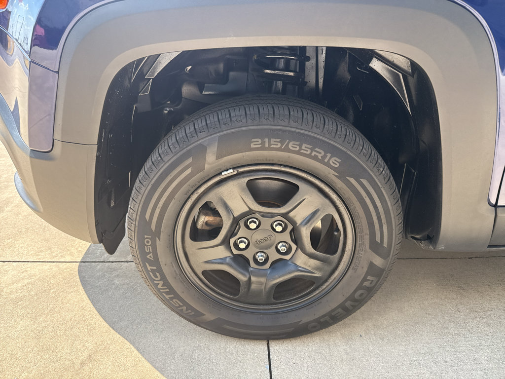 Used 2018 Jeep Renegade Sport w/ Power & Air Group AWD/4WD image 13