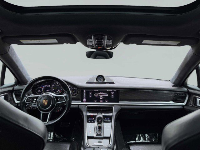 Used 2018 Porsche Panamera Turbo S image 41