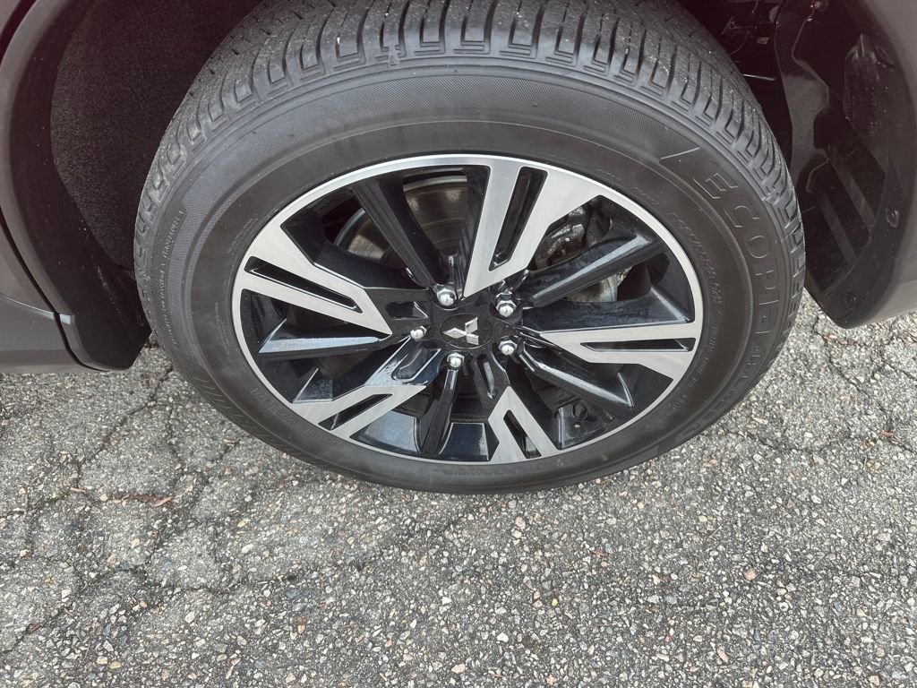 Used 2025 Mitsubishi Eclipse Cross SE image 17