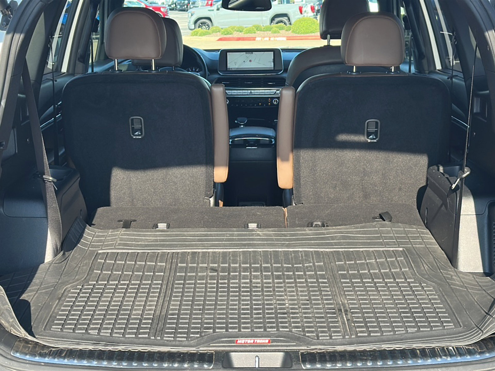 Used 2022 Kia Telluride SX w/ SX Prestige Package image 22