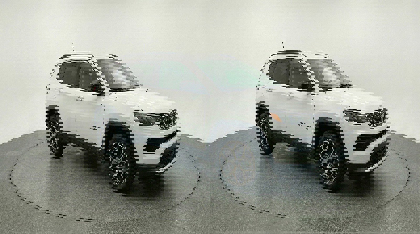 Used 2025 Jeep Compass Limited image 1