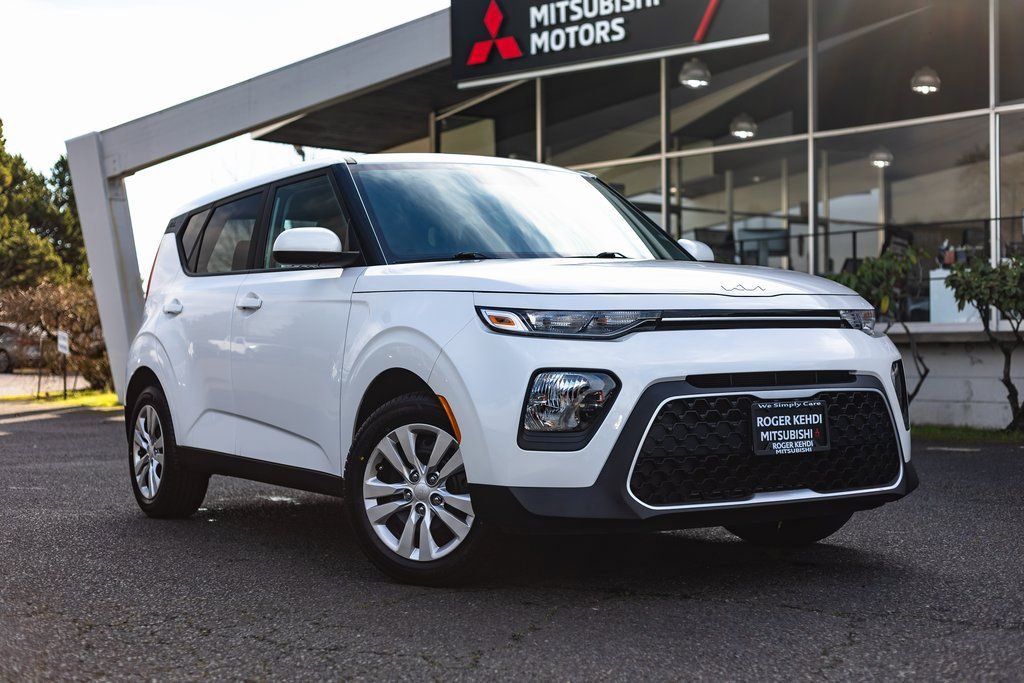 Used 2022 Kia Soul LX