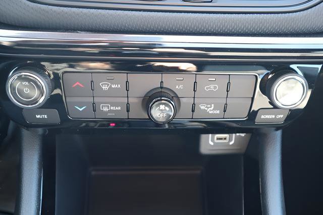 New 2026 Jeep Compass Latitude image 19