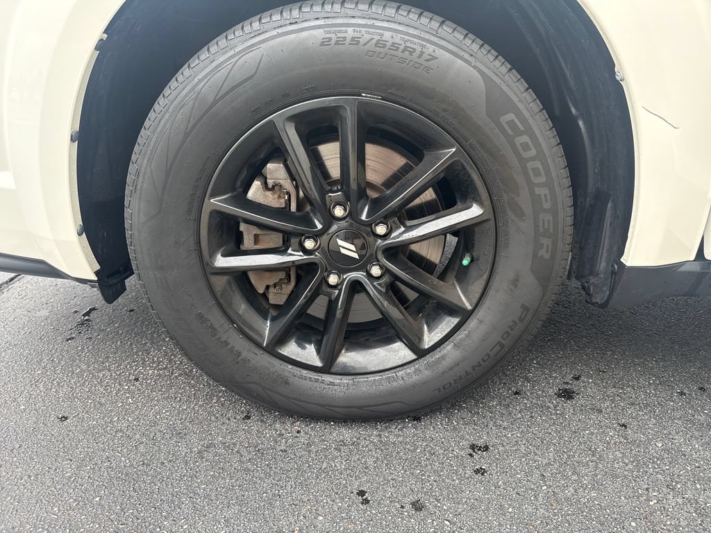 Used 2020 Dodge Journey SE w/ Blacktop Package FWD image 30