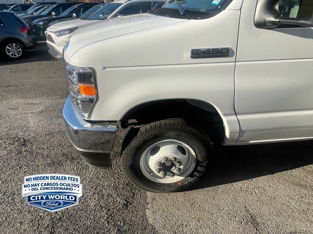 New 2024 Ford E-450 and Econoline 450 Super Duty w/ Driver's Safety Package RWD image 3