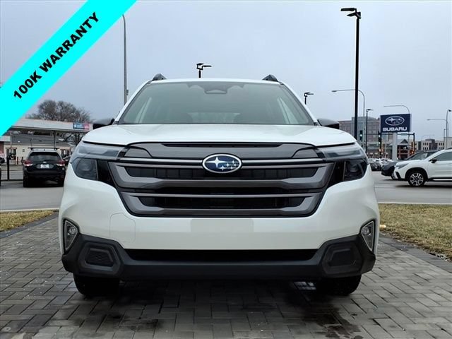 Used 2026 Subaru Forester Limited AWD/4WD image 2