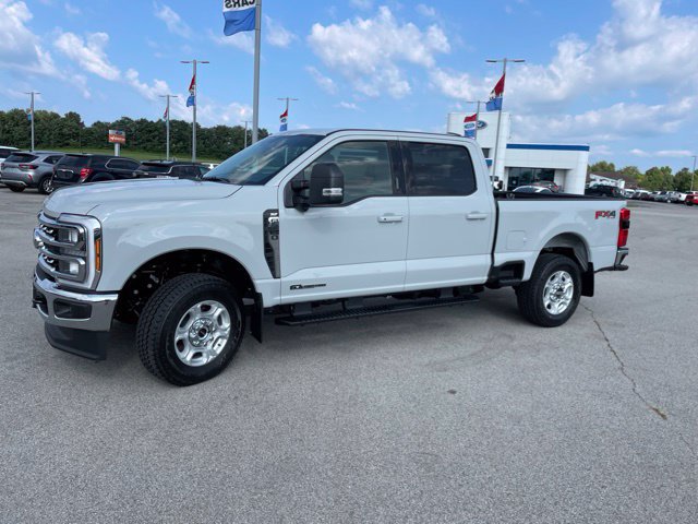 New 2026 Ford F250 XLT w/ XLT Premium Package AWD/4WD image 7